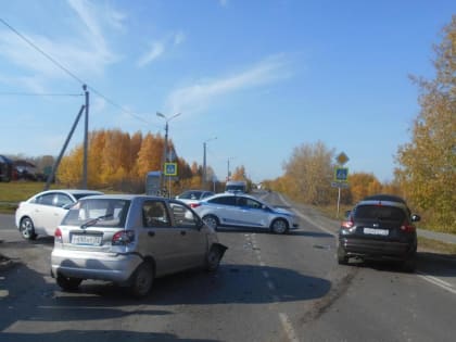 Пятнадцатилетняя тюменка устроила аварию на автомобиле родителей