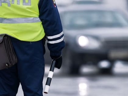 За взятку инспектору ГИБДД  тюменец пойдет под суд