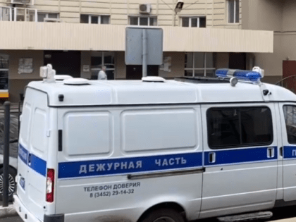 Из окна общежития на Энергетиков в Тюмени выпал мужчина