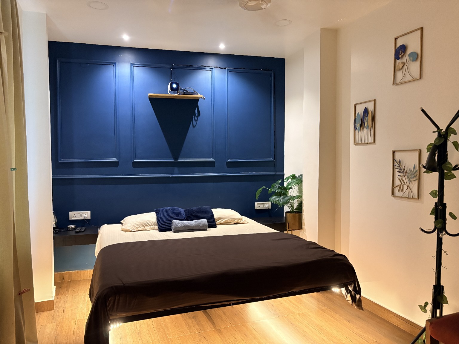 Premium Single Suite @theweekendvilla in Guwahati