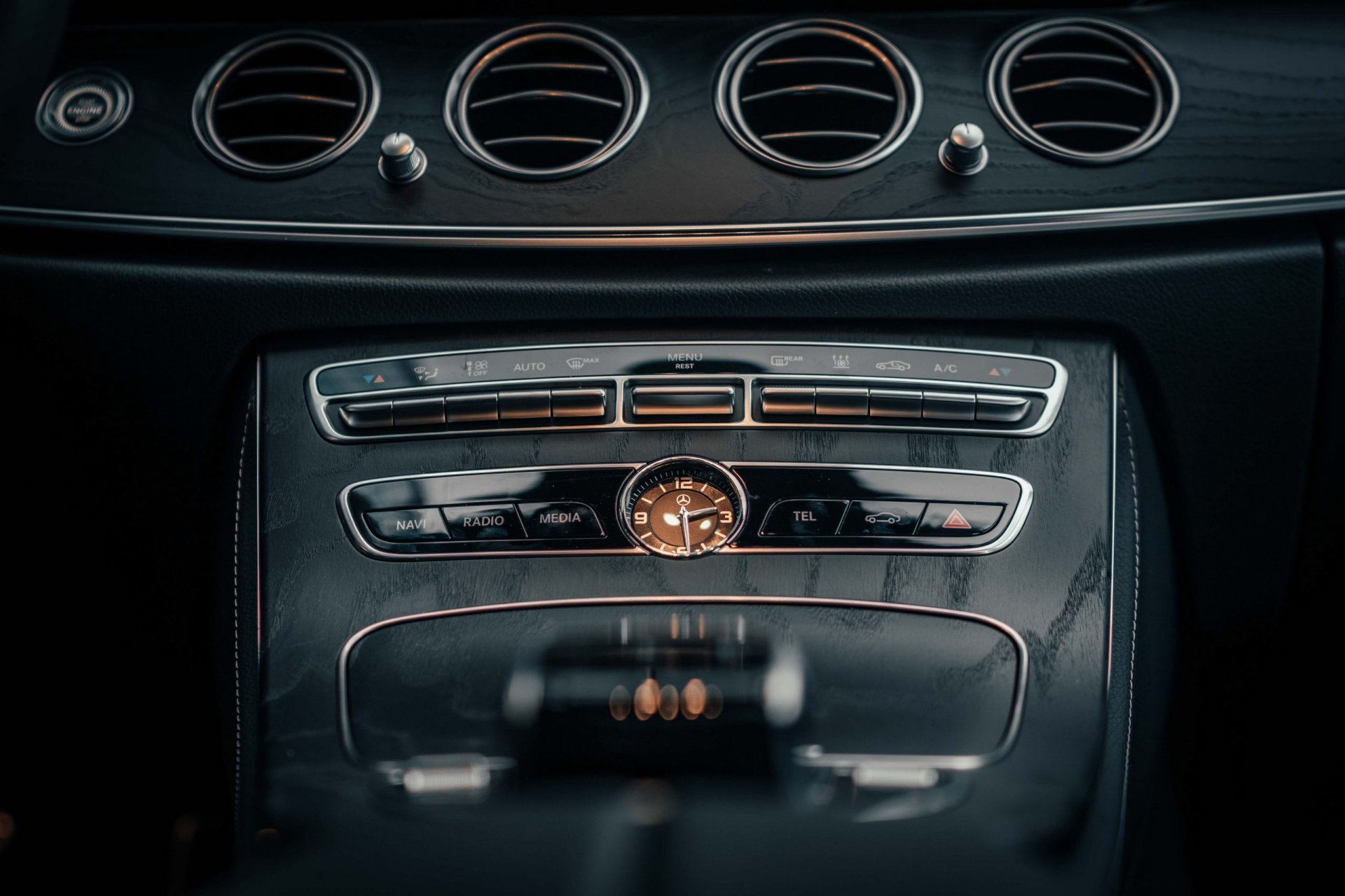 Mercedes E-Class chauffeur service
