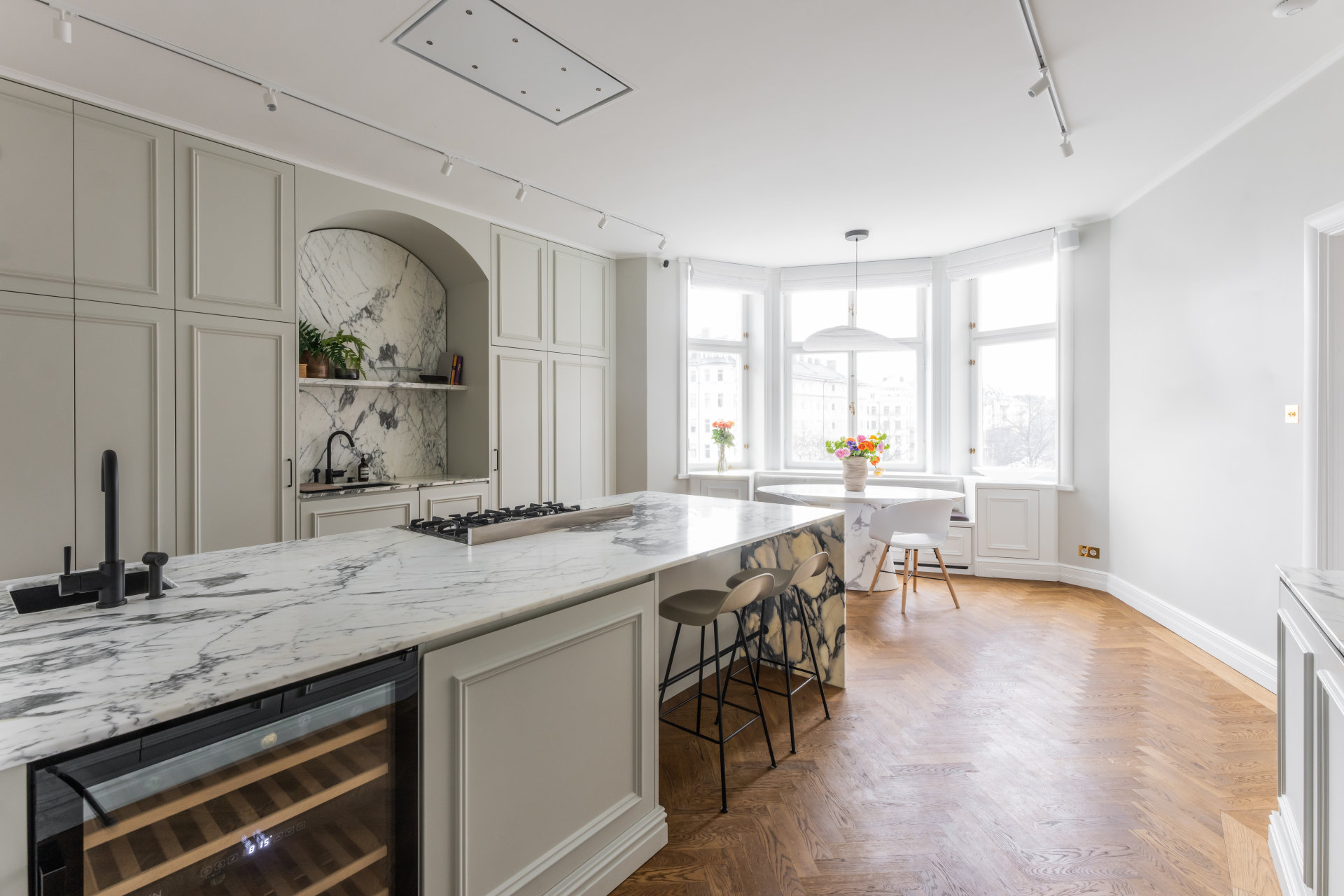Via Monte gourmet kitchen with marble countertops