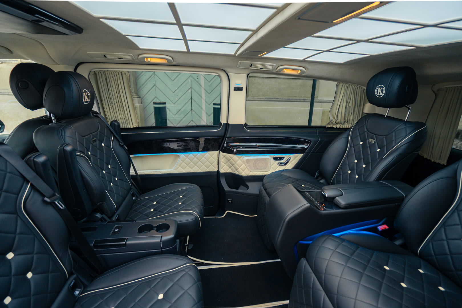 Mercedes V-Class Executive Lounge Highlights