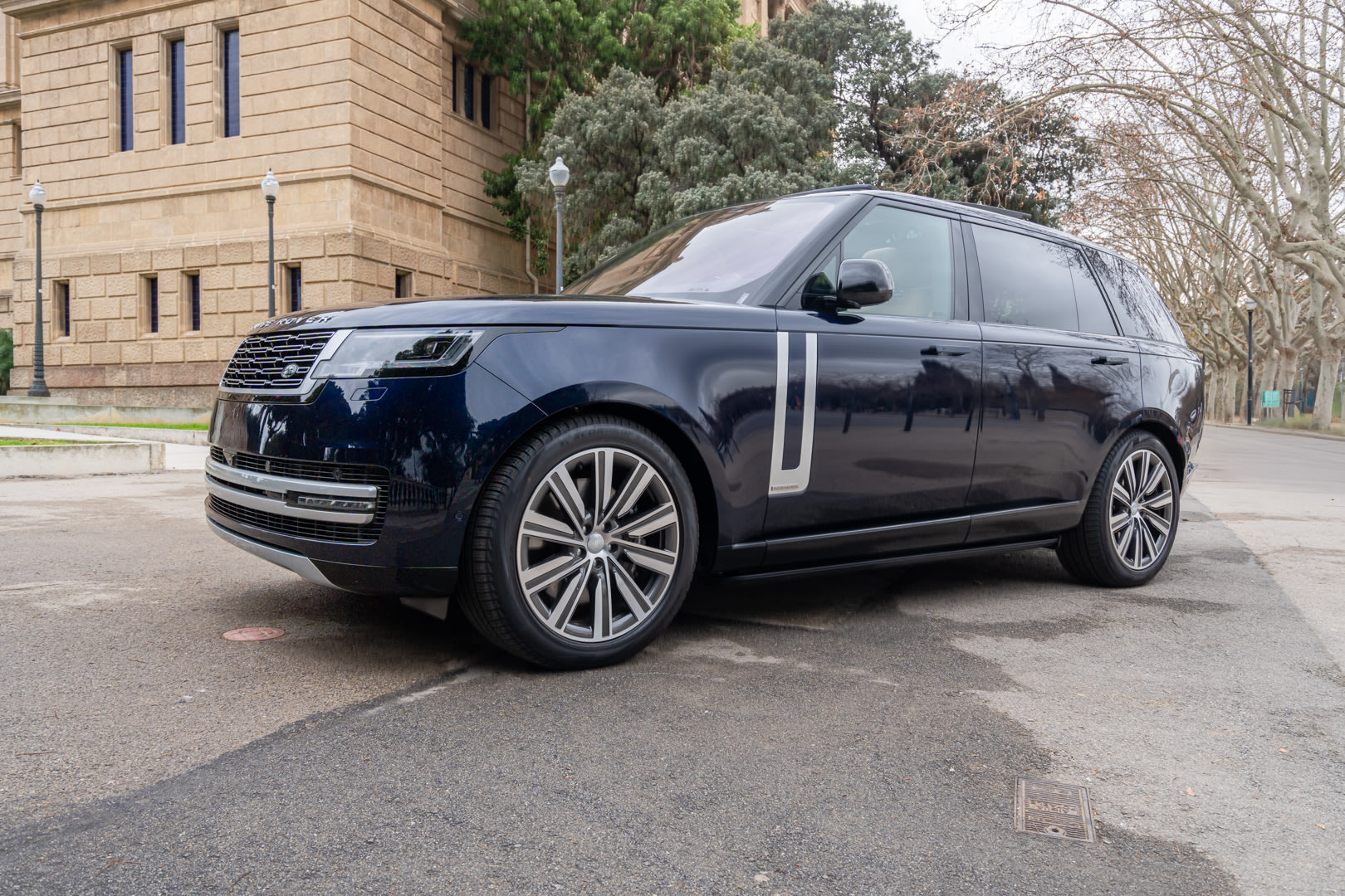 Range Rover by Mr Charles