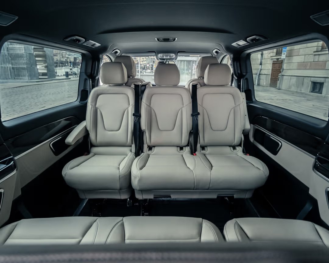 Mercedes Viano Interior
