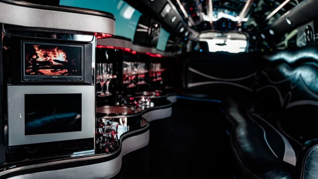 Hummer H3 Interior