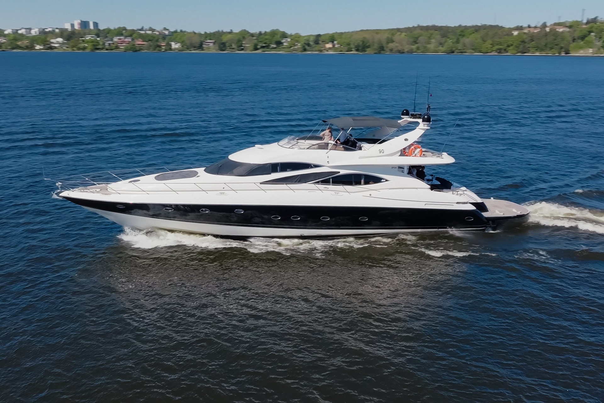 Sunseeker 84