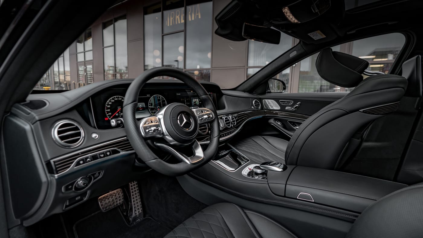 Mercedes S-Class delivered with full service in Stockholm