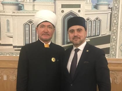 Председатель ДУММО Муфтий Рушан хазрат Аббясов поздравил Главу российских мусульман с присвоением Ордена «За заслуги перед Отечеством» II степени