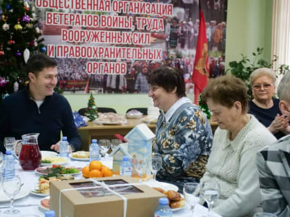 Владимир Волков провел встречу с представителями Совета ветеранов Люберец