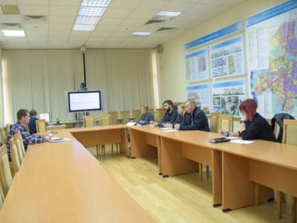 В Подольске прошло совещание с подрядчиками, выполняющими ямочный ремонт