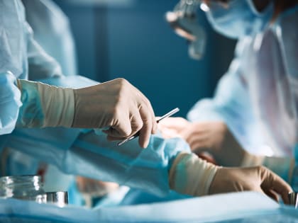 В Подмосковье врачи спасли подростка, напоровшегося на штык от винтовки