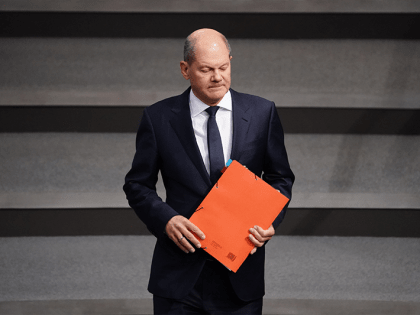 Гусев: «Если Шольц сказал, что поставок самолетов Киеву не будет, верить этому не стоит»