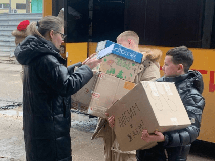 Школьники Коломны и Озер присоединились к акции «Посылка солдату»