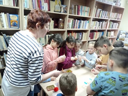 Праздничная игротека в Тучковской библиотеке