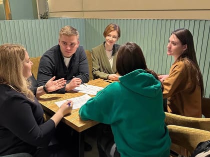 расширенное заседание комиссии "по коммуникациям, информационной политике и открытости власти"