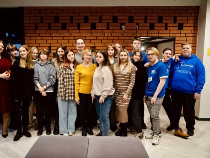 Активисты «Единой России» и «Молодой Гвардии» приняли участие в мастер-классе по фотографии