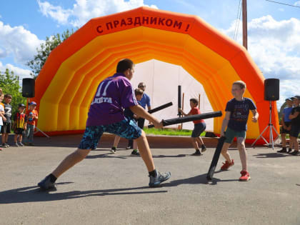 В поселке Авангард и Шарапова Охота состоялся День деревни