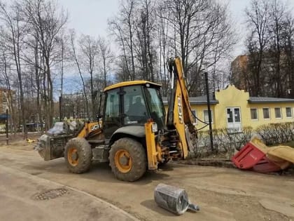В парке Талалихина Подольска начали установку современной детской площадки