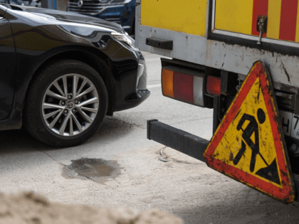 Очистка территории мемориала «ДОТ» в Дубне