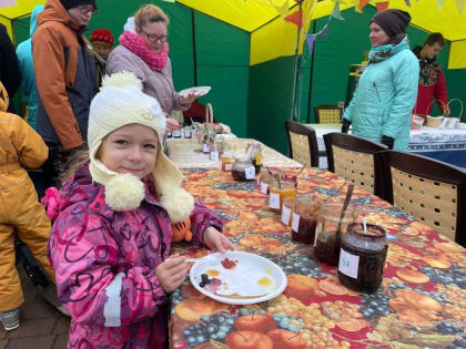 Праздник варенья в парке Захарово