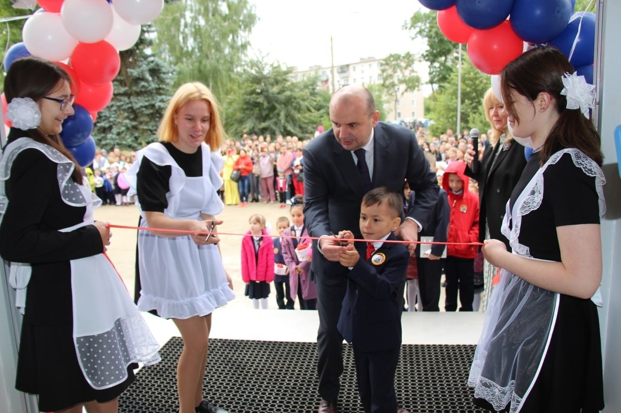 Школе им. м.п.Марченко Лосино-Петровский. Выборы фото пгт Свердловский, школа им Марченко. Выборы 18. 03.2024Фото пгт Свердловский, школа им Марченко. Школа вчера и сегодня