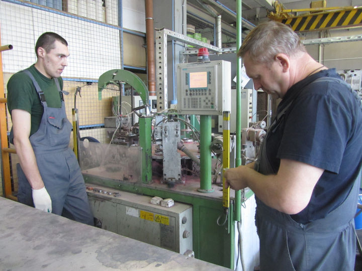 Ракетные двигатели мгту баумана. Работа химки заводы. Нпо энергомаш логотип. Чемпионаты рабочих профессий в россии. Worldskills сварка.