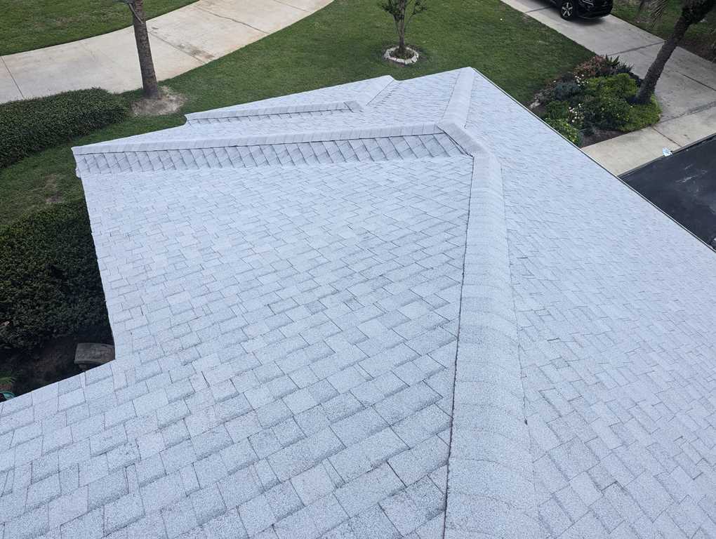 Finished residential roofing project