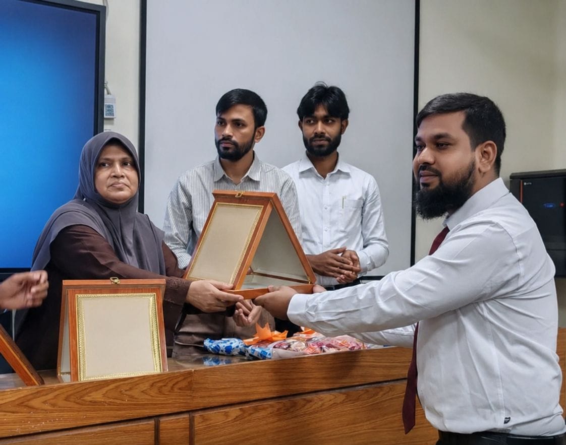 রাজশাহী বিশ্ববিদ্যালয় সমাজকর্ম বিভাগের উদ্যোগে বিসিএসে সুপারিশপ্রাপ্ত চার শিক্ষার্থীকে সংবর্ধনা