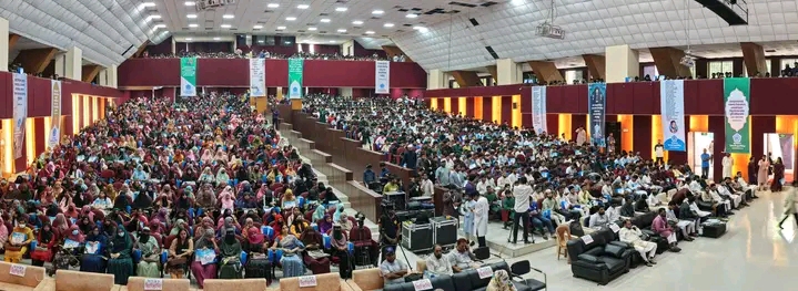 প্রায় চার হাজার নবীন শিক্ষার্থীকে বরণ করে নিল রাবি শাখা  ছাত্রশিবির