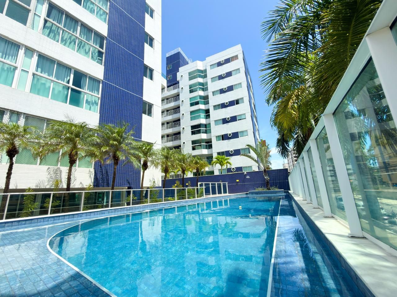 Apartamento à Venda a 200m do Caribessa