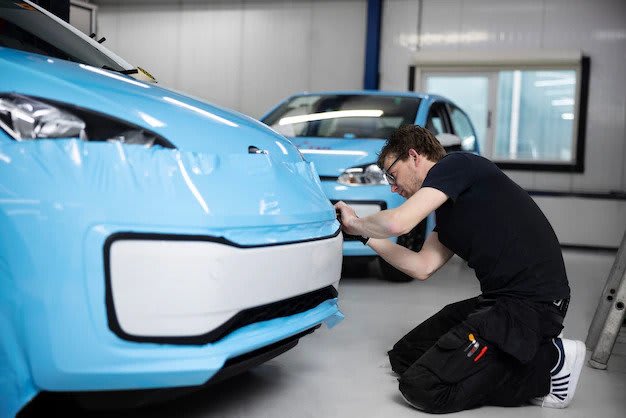 Bus Branding Service In Dubai Car Wrapping Service