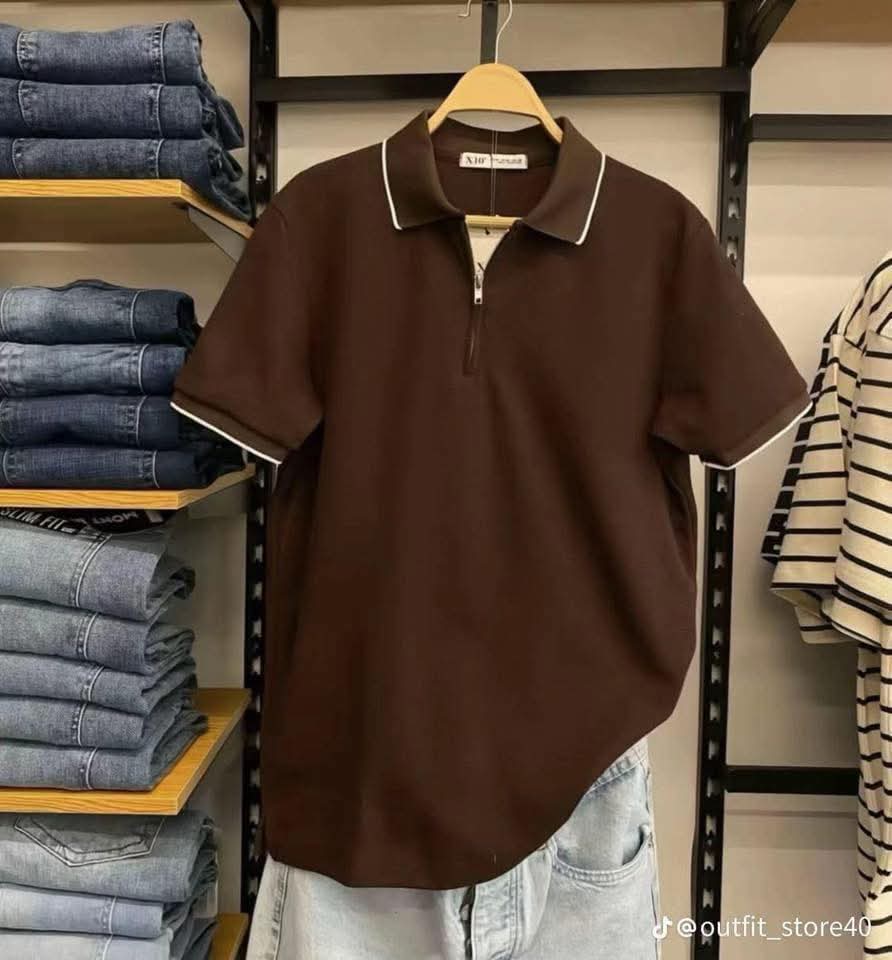 T-shirt الوان