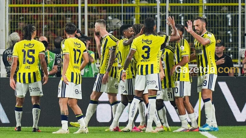 Fenerbahçe'ye 3 dönemlik transfer yasağı