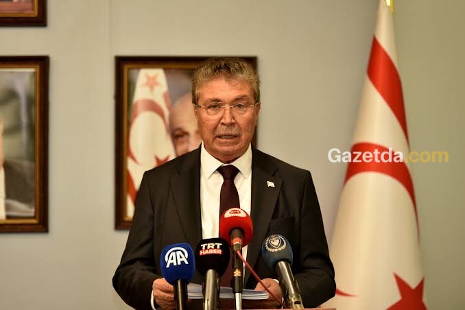 “Barış söylemiyle silahlanmak büyük bir çelişkidir"