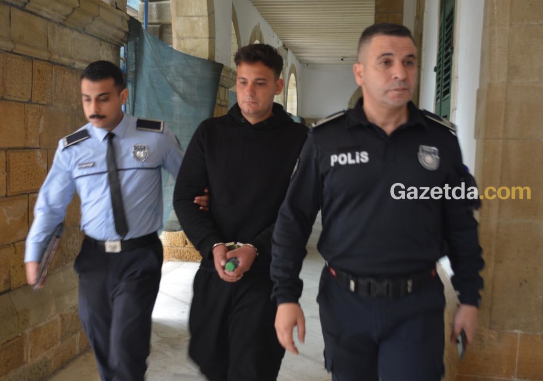 Komşusunu bacağından vuran sanığa tahrik indirimi
