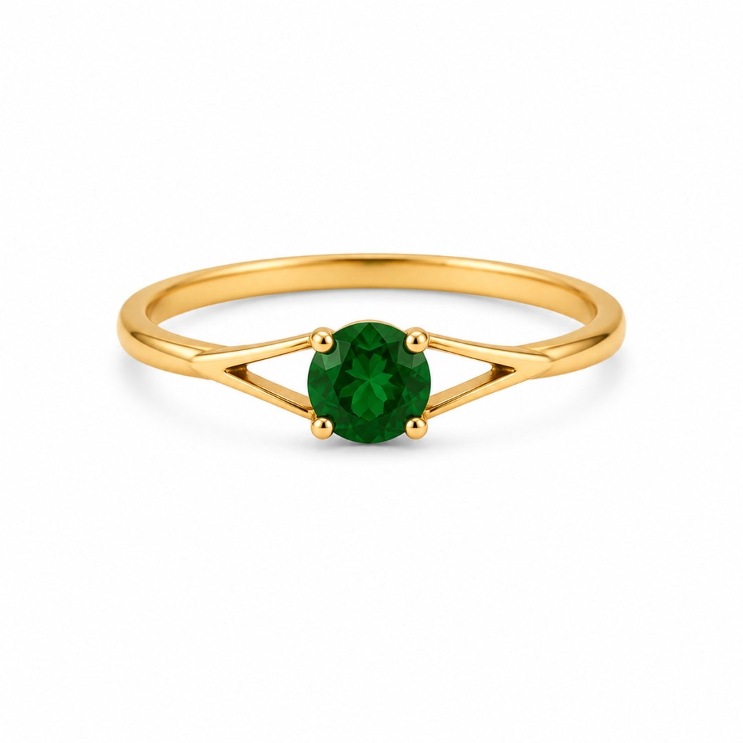 Emerald Grace Ring