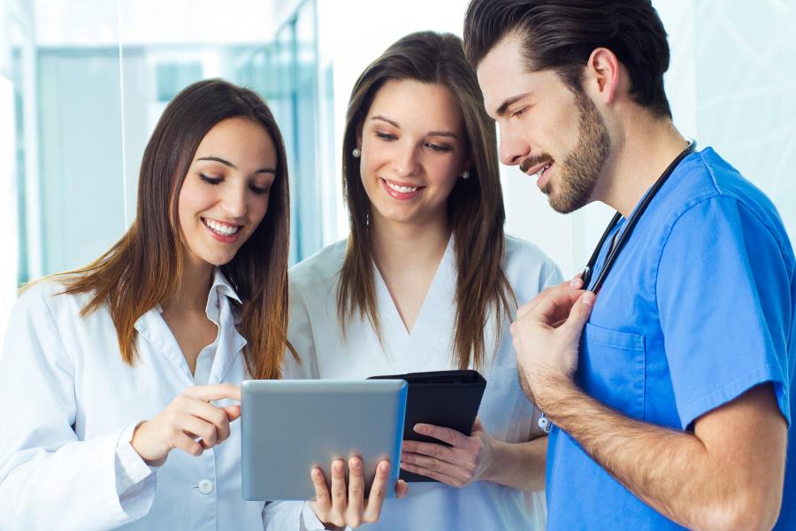 Uruguay ante el desafío de modernizar su sistema de salud: del paternalismo estatal a la corresponsabilidad ciudadana.