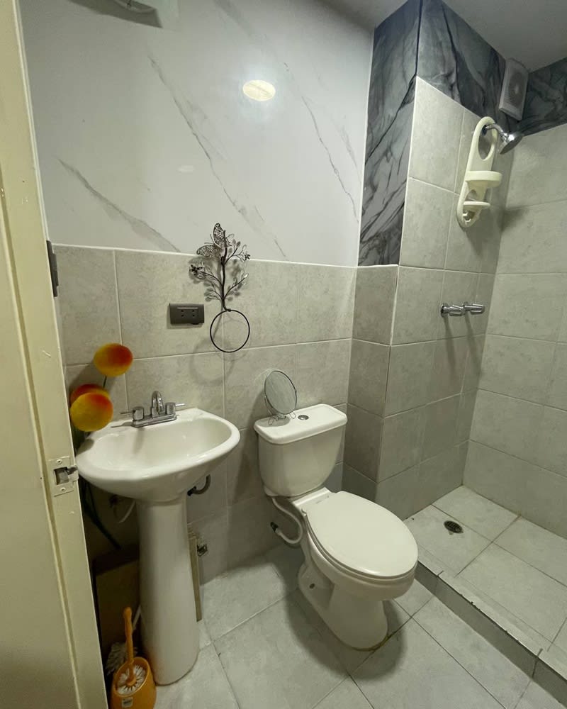 Apartamento en venta en Barquisimeto (Av. Pedro Leon Torres), foto 5 de 7