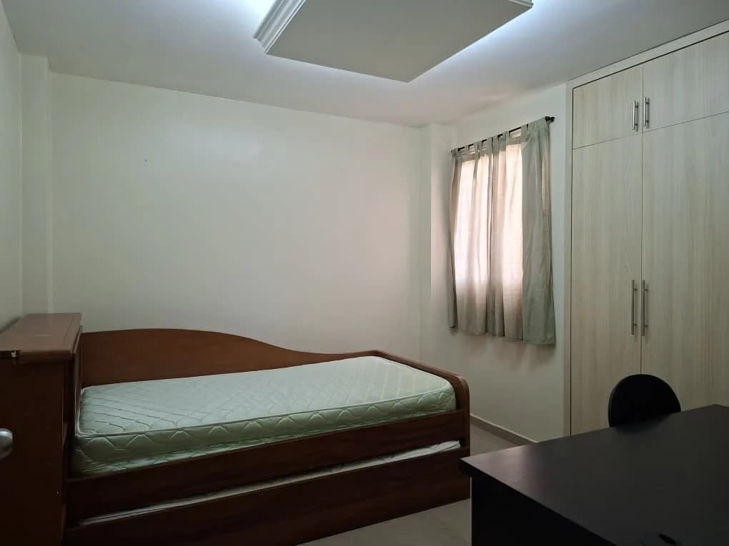 Apartamento en venta en Maracaibo (Av Milagro Norte), foto 5 de 12