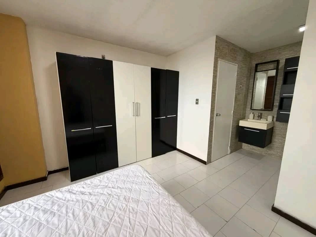 Foto 5 de Alquilo moderno apartamento en La Ensenada sector Cerro Amarillo