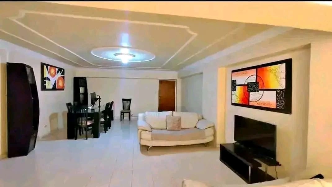 Foto 2 de Vendo apartamento Av Bolivar de PLC, NEGOCIABLE Solo clientes