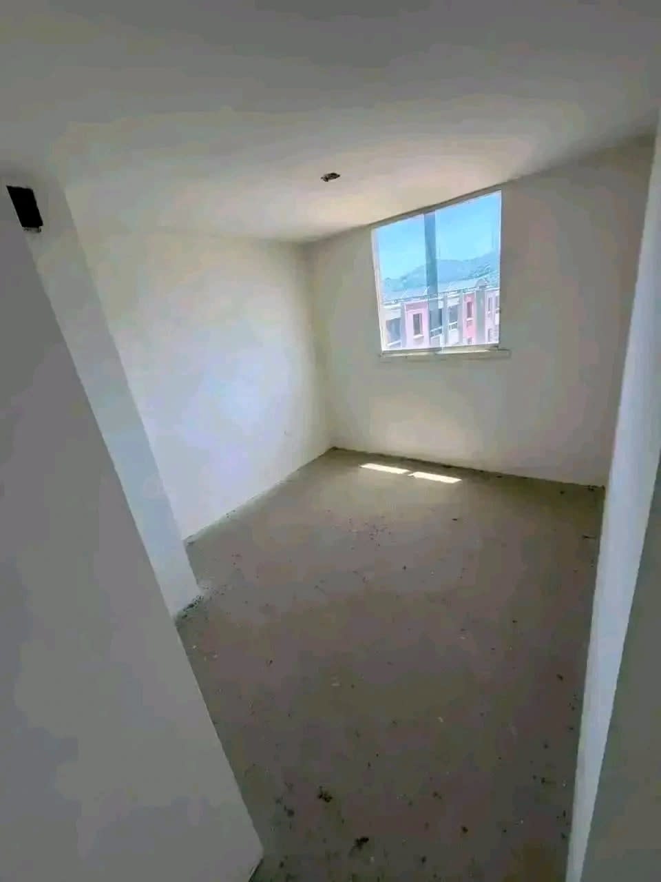 Apartamento en venta en Barcelona (Terrazas de Guadalupe), foto 3 de 8