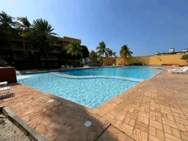 Apartamento en venta en Lechería (Marina Golf), foto 3 de 12