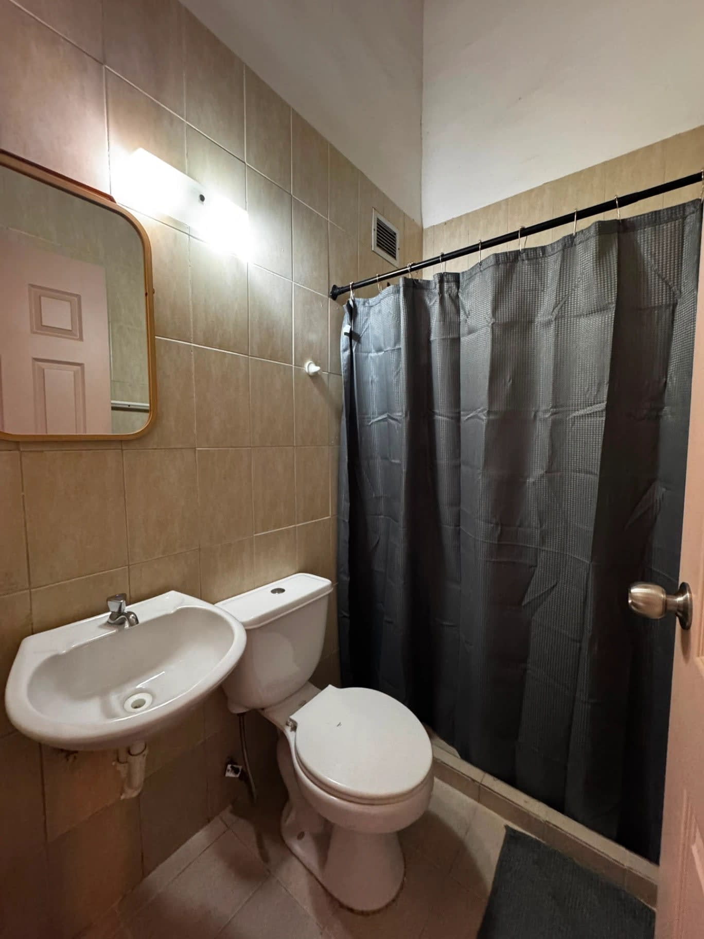 Apartamento en venta en Barcelona (CR TERRAZAS de CAMINO REAL), foto 3 de 12