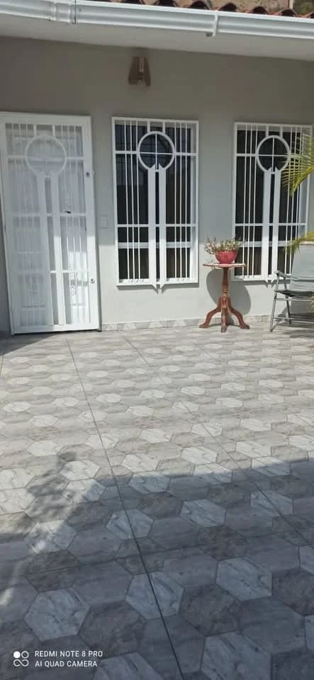 Casa en venta en Valencia, foto 2 de 12