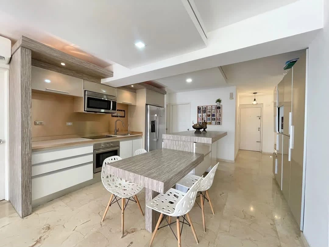 Apartamento en venta en Lechería (Casco central), foto 2 de 12