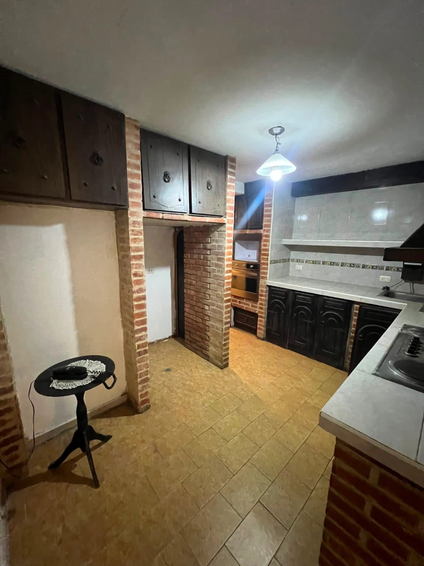 Casa en venta en Caracas (F59G+MM6), foto 5 de 12