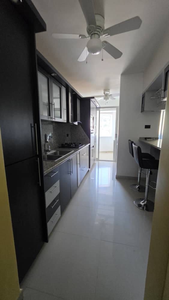 Apartamento en alquiler en Valencia (Urb. El Parral), foto 4 de 8