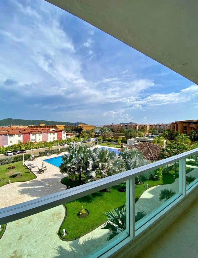 Apartamento en venta en Lechería (Carenero Yacth  Club), foto 5 de 12